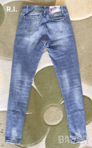 Дамски дънки, снимка 2 - Дънки - 42384359