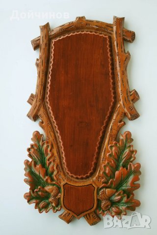 Поставка за ловен трофей на благороден елен, череп с рога - дърворезба, снимка 1