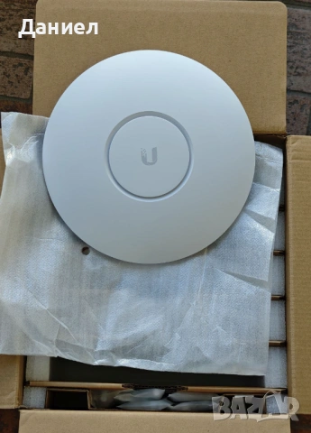 5 броя Ubiquiti UniFi UAP-AC-PRO-5 1300Mbit/s access point