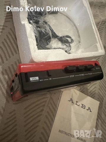Уокмен ALBA като чисто нов. Opened never used. Рядък модел в червен цвят. Без забележки., снимка 10 - Радиокасетофони, транзистори - 55967182