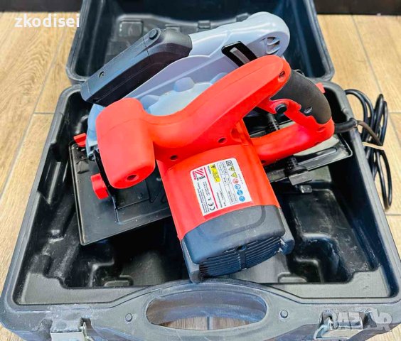 Ръчен циркуляр Holzmann HKS210 1800W, снимка 2 - Други инструменти - 41673017