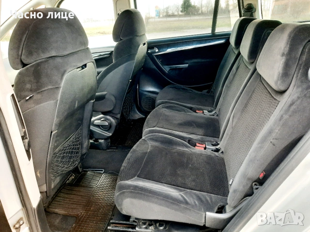 Продавам автомобил , снимка 10 - Автомобили и джипове - 53623203