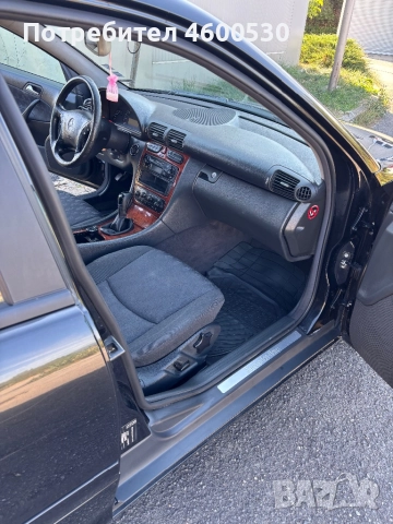 Продавам мерцедес c220, снимка 8 - Автомобили и джипове - 51823712