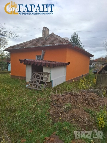 Продава се къща в с. Кошарите, Община Радомир , снимка 4 - Къщи - 52379445