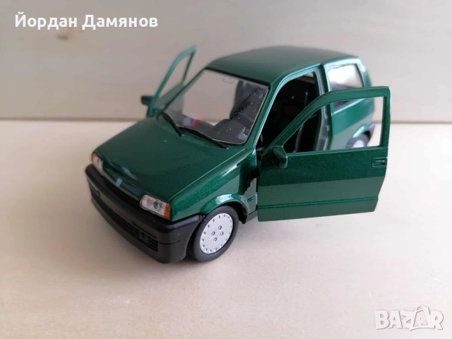 Фиат Сейченто в мащаб 1:34 , снимка 2 - Колекции - 51853343