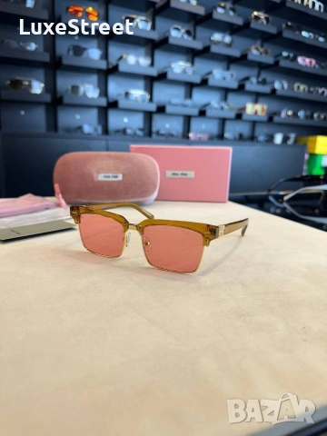 MIU MIU 🤍 Дамски Слънчеви Очила, снимка 15 - Слънчеви и диоптрични очила - 53468028