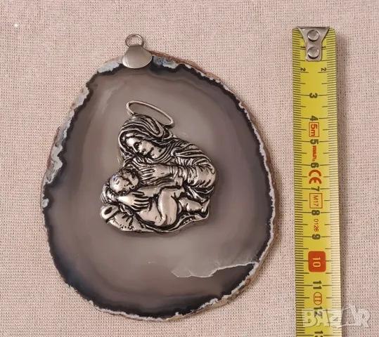 Богородица Кърмеща Голям медал върху резен от ахат Подписан, снимка 2 - Антикварни и старинни предмети - 49185000