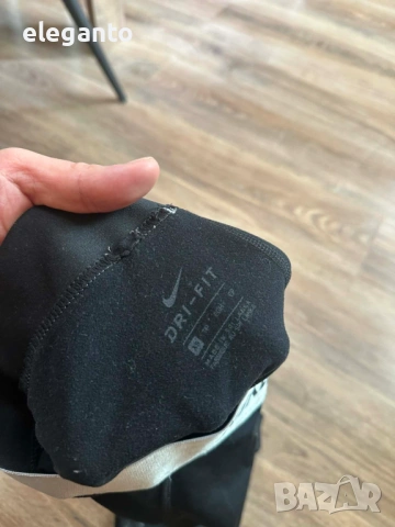 Дамски клин Nike Pro Warm Tight Leggings  Black Metallic Sliver  Running , XS размер , снимка 6 - Спортни екипи - 53782854