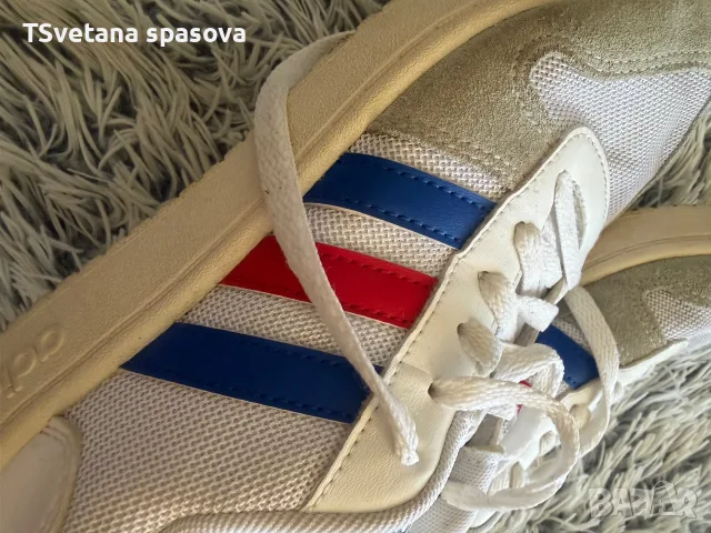 Кецове кожа adidas , снимка 2 - Кецове - 56019384