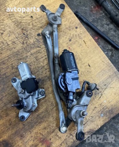 Toyota avensis verso 2005година Мотори предни и задни чистачки