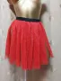 BOLAND M/L Ярко червена къса пола / мрежа, снимка 1