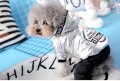 Дизайнерски,модерен,сребърен гащеризон за кучета ,топла, дебела материя с качулка, снимка 1