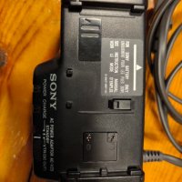 Sony AC-V25 , снимка 1 - Батерии, зарядни - 44275592