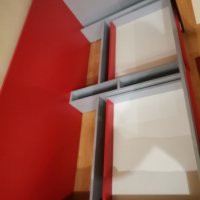 Детско/юношеско легло в цвят червено и сиво , снимка 3 - Мебели за детската стая - 38937176