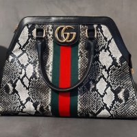 Чанта Gucci, снимка 1 - Чанти - 40581526