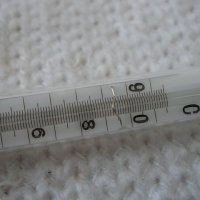 Прецизен термометър от +68 до +90С GDR, снимка 3 - Медицинска апаратура - 39143284