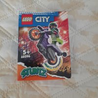 LEGO City Stuntz 60296 - Каскадьорски мотоциклет, снимка 1 - Образователни игри - 40766031