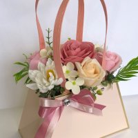 Букет от сапунени рози, снимка 5 - Подаръци за жени - 39407337