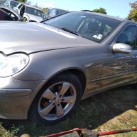 Mercedes-Benz C 200 на части, снимка 4 - Части - 42441099