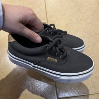 Обувки Vans, снимка 2 - Детски гуменки - 44561205