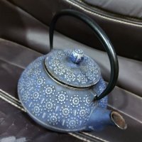 Чугунен чайник , снимка 4 - Антикварни и старинни предмети - 41645593