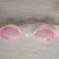 очила за плуване с калъф кутия , снимка 5 - Водни спортове - 41321282