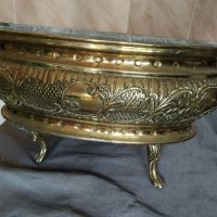барокова кашпа от бронз, снимка 1 - Антикварни и старинни предмети - 33951181