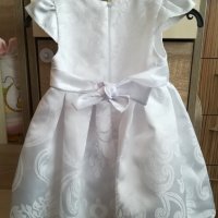 Официална бяла рокля и цвят праскова, снимка 3 - Бебешки рокли - 40596385