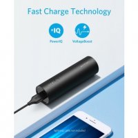 Компактна външна батерия Anker PowerCore 5000 MAh, черен, снимка 4 - Външни батерии - 35976136