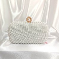 Сватбена чанта с перли Кера, снимка 1 - Чанти - 42340389