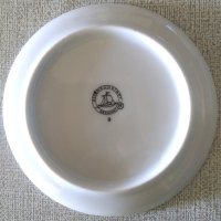 Колекционерска порцеланова малка чиния. Германия. (2).маркирана., снимка 2 - Антикварни и старинни предмети - 41016112