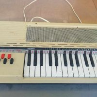 Синтезатор Bontempi BN8, снимка 5 - Синтезатори - 44292364