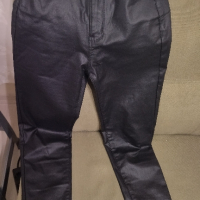 Нов кожен панталон S, снимка 2 - Панталони - 44764128