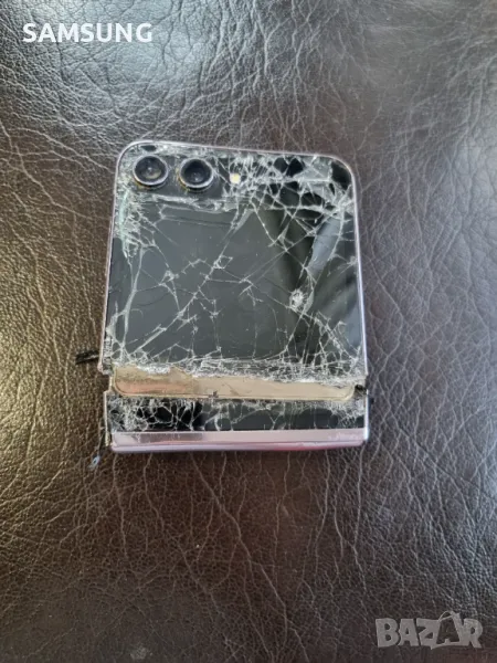 Samsung - Z Flip 5, снимка 1