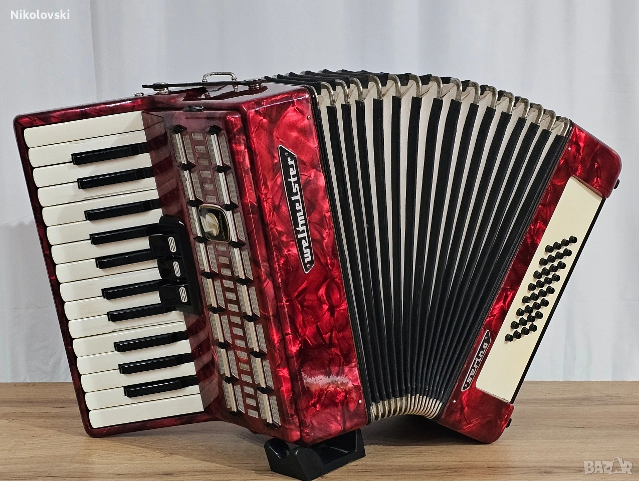 Акордеон Weltmeister Serino , снимка 1