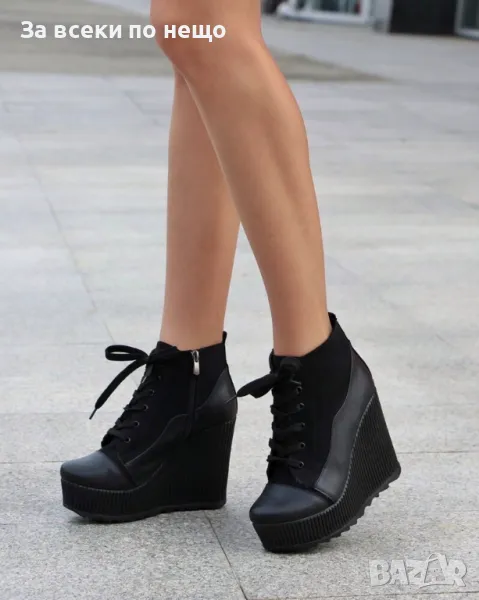 Дамски Черни Боти На Платформа С Връзки - Кожа, Велур Код D1892, снимка 1