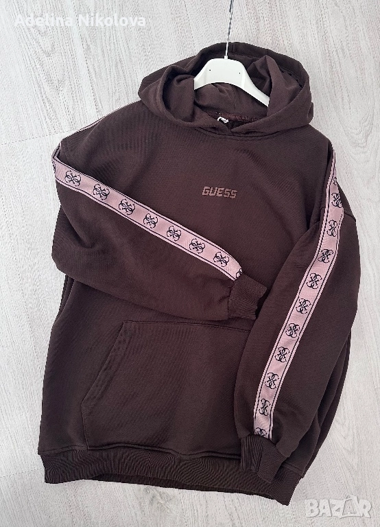 Guess oversize дамски суитчър, снимка 1