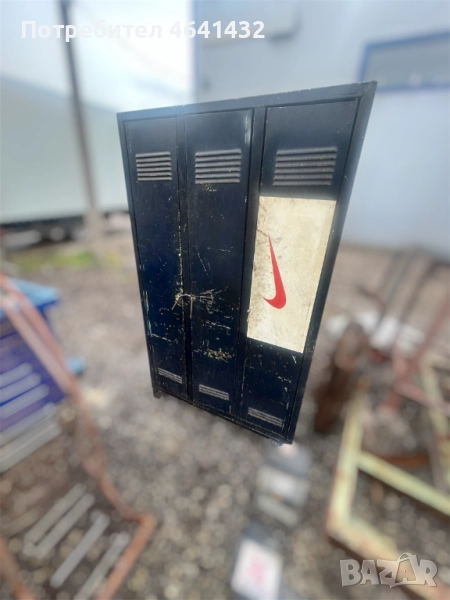 Метален шкаф/гардероб, снимка 1