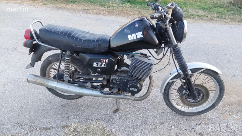 Купувам всякакви стари мотоциклети , снимка 1