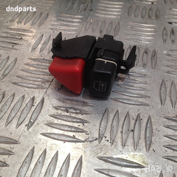 Бутон аварийни светлини за Mercedes A-Class |W168|, 2000г., снимка 1