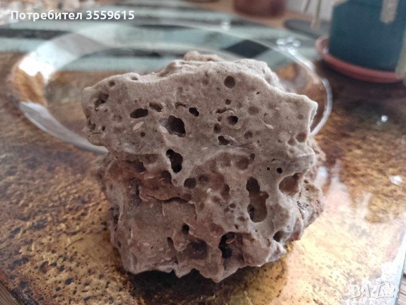 красив камък за декорация, аквариум или терариум от Йордания, снимка 1