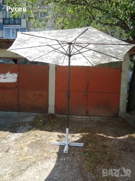 Градински чадър 3м. диаметър, снимка 1