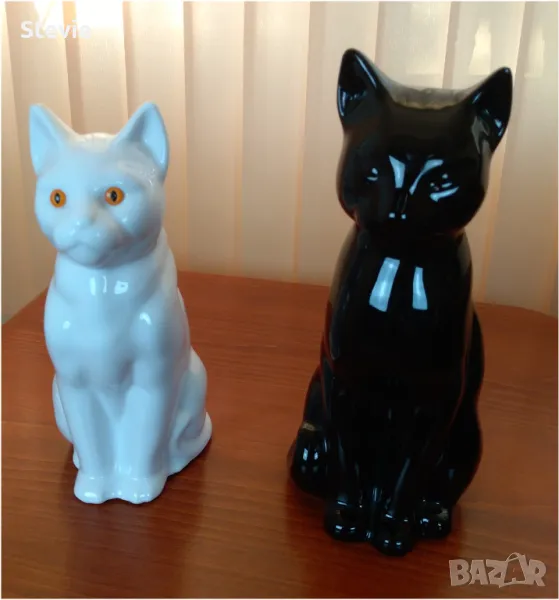 Порцеланови фигури на котки, снимка 1