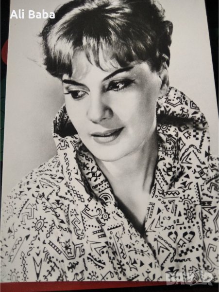 Картичка/снимка унгарската актриса Маргит Бара , снимка 1