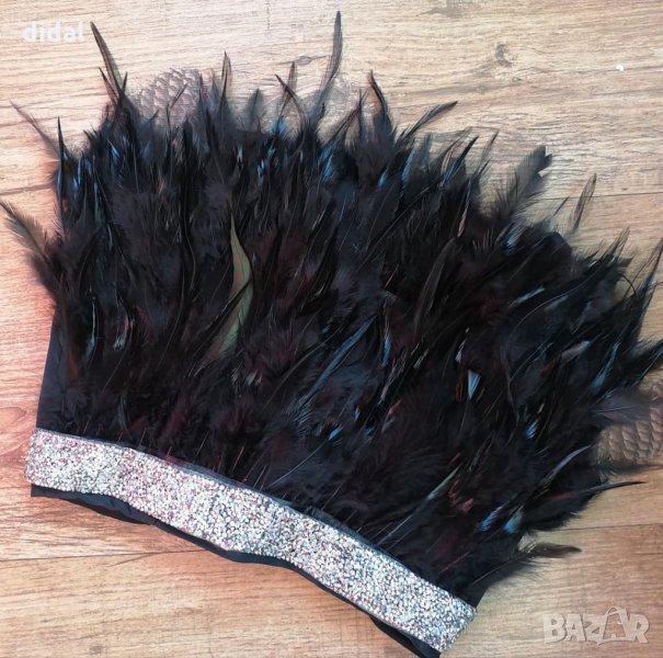 Бюстие с естествени пера и кристалчета , снимка 1