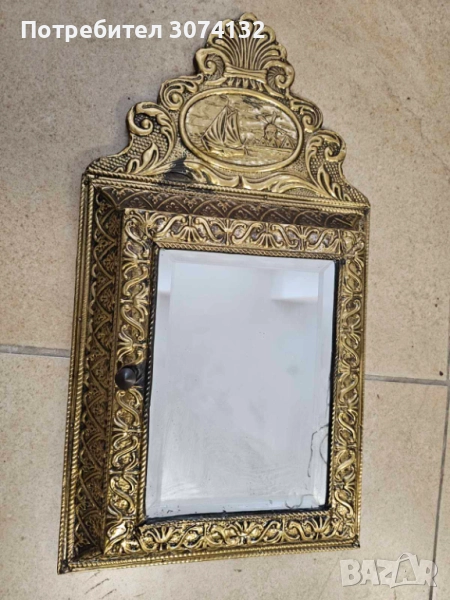 Ретро шкафче за стена, снимка 1