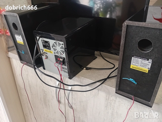 Аудио уредба LG USB CD FM Aux с тонколони диск флашка аукс радио, снимка 4 - Аудиосистеми - 53655806