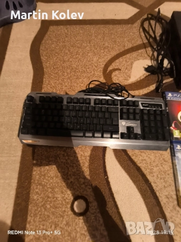 продавам playstation 4 pro 1TB, снимка 4 - PlayStation конзоли - 52381195