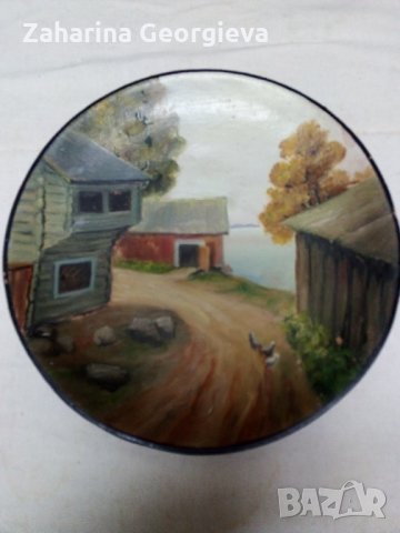 Чиния ръчно рисувана 