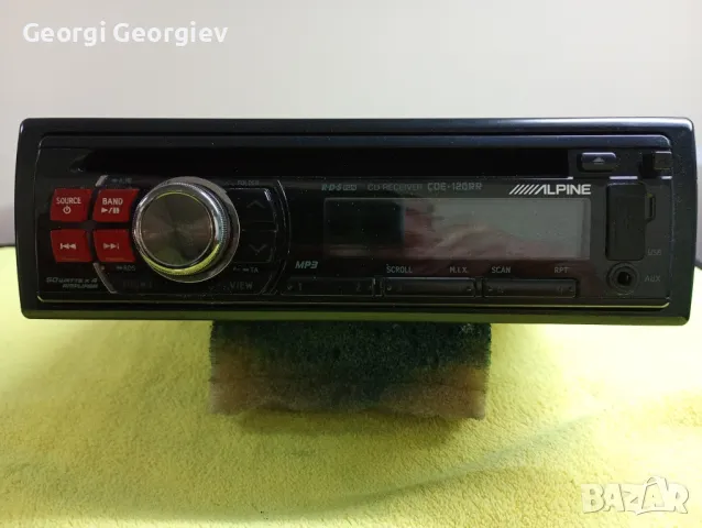 Радио CD плеер CDE-120 RR Алпин, снимка 2 - Радиокасетофони, транзистори - 48175255